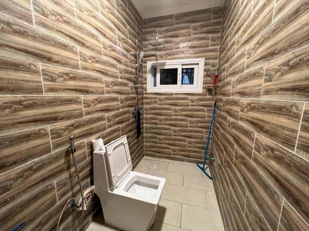 Smb-Gn Residence Lambandji - Electricite Et Wifi H24 Conakry Bagian luar foto