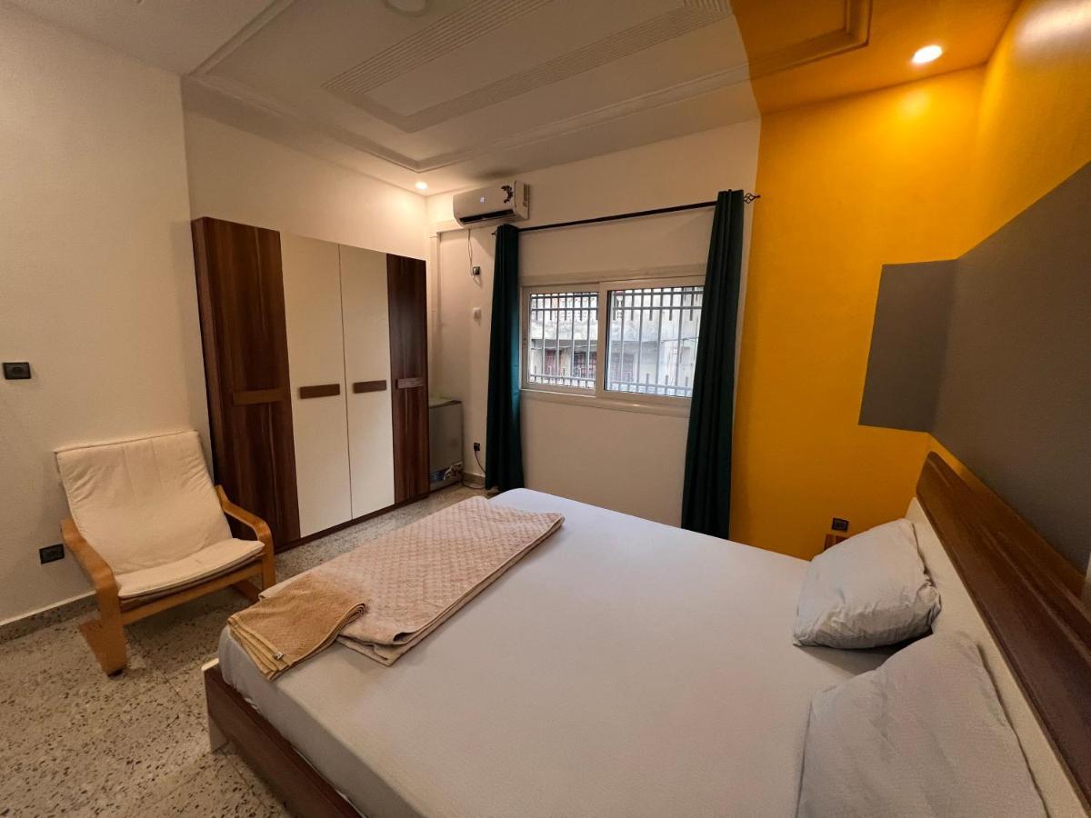 Smb-Gn Residence Lambandji - Electricite Et Wifi H24 Conakry Bagian luar foto