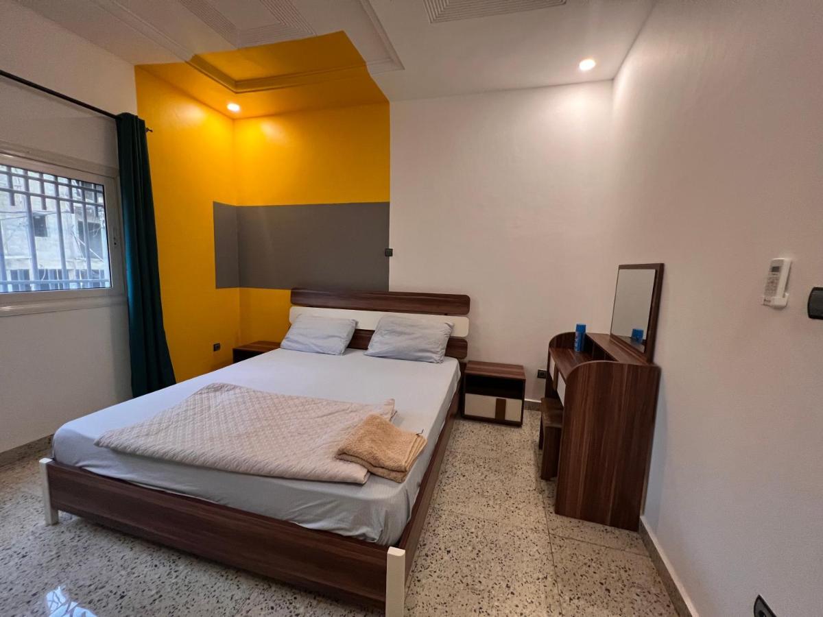 Smb-Gn Residence Lambandji - Electricite Et Wifi H24 Conakry Bagian luar foto